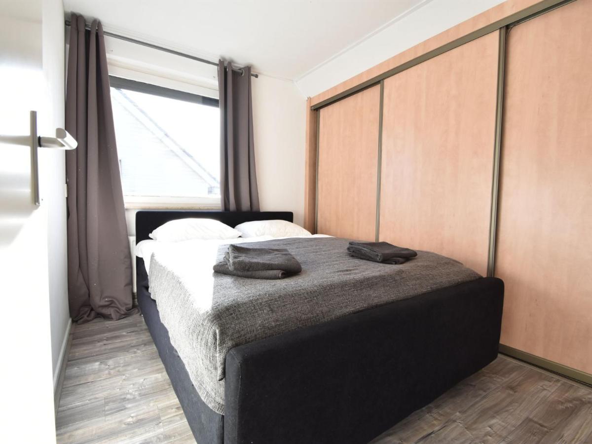 Holiday Home In Zeeland With Wide Views Броунисе Екстериор снимка